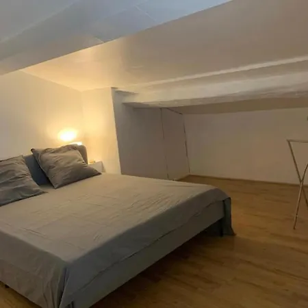 Le La Petite Fronsadaise 3* Guîtres